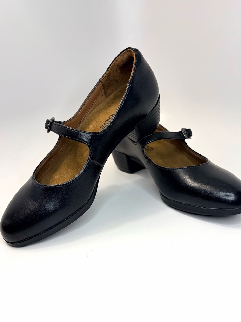 Shoes for Crews Vita Mary Jane Heels Black Leather Size 6.5 Work Slip Resistant